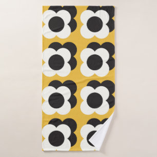 Scandinavian style, floral vintage pattern bath towel