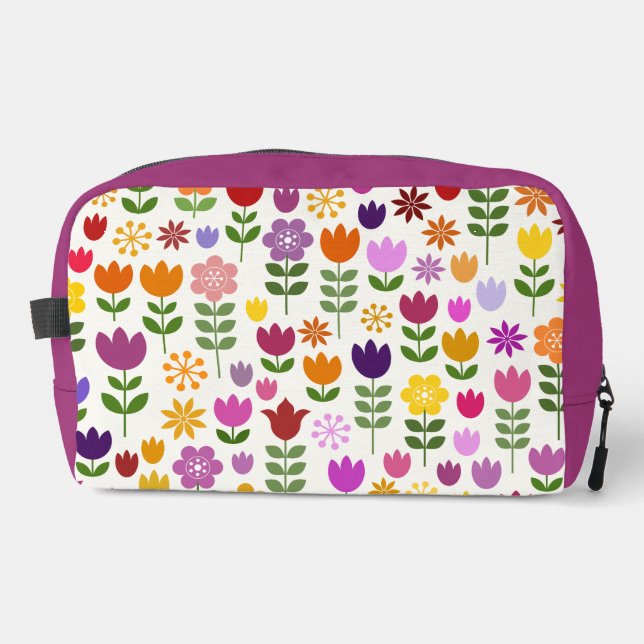 Scandinavian Style Lg Flowers Pattern Dopp Kit (Front)