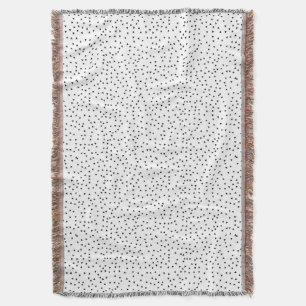 Scandinavian Style Triangle Pattern Throw Blanket