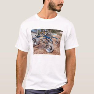 Scarecrow, a mobility-testing model T-Shirt