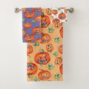 Scary and smiling Halloween pumpkin  Bath Towel Set