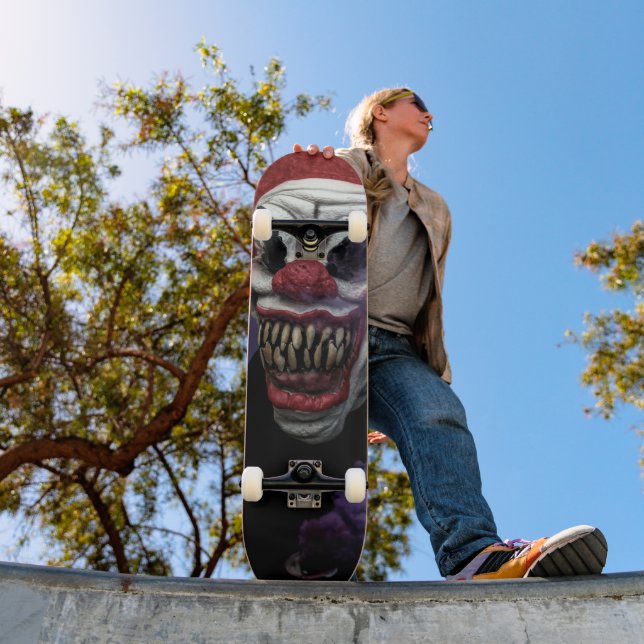 Scary evil clown Skateboard (Outdoor 1)