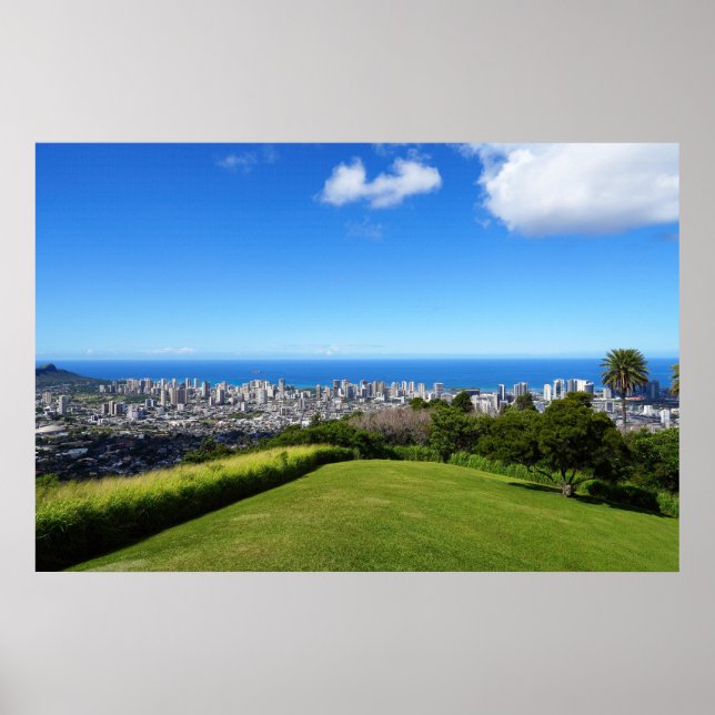 Scenic View of Honolulu Hawaii Poster (Front)