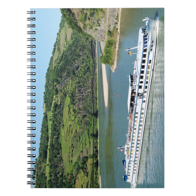 Schiff auf dem Rhein bei Oberwesel Spiral Notebook (Front)