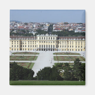 schönbrunn magnet