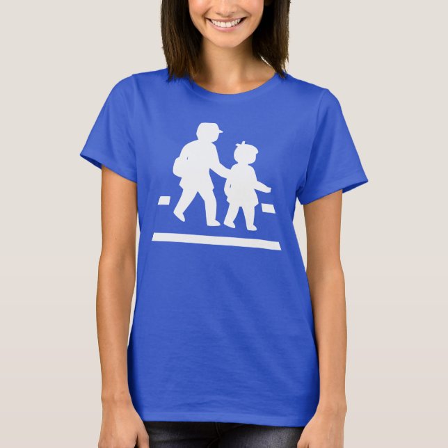 School Children Crossing >> Japanese Traffic Sign T-Shirt (Front)