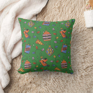 Scooby-Doo Holiday Snack Lights Pattern Cushion