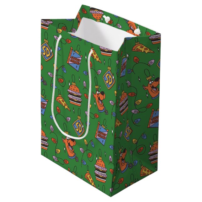 Scooby-Doo Holiday Snack Lights Pattern Medium Gift Bag (Front Angled)