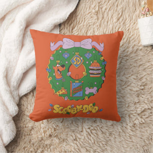 Scooby-Doo Holiday Snack Wreath Graphic Cushion