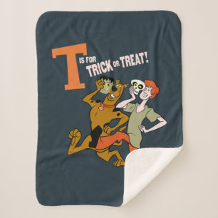 Scooby-Doo   T is for Trick or Treat Sherpa Blanket