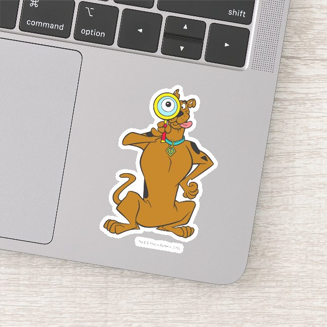 Scooby-Doo With Magnifying Glass (Detail)