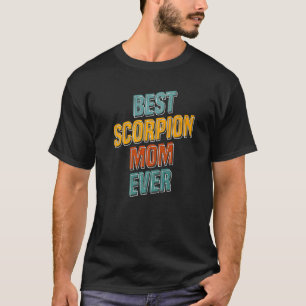 Scorpion Mum Entomologist Insect Collector T-Shirt