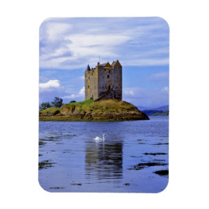 Scotland, Highland, Wester Ross, Loch Linnhe. A Magnet