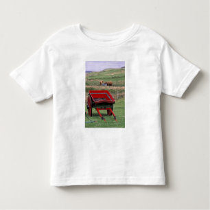 Scotland, Isle of Skye, Kilmuir. Farm animals Toddler T-Shirt