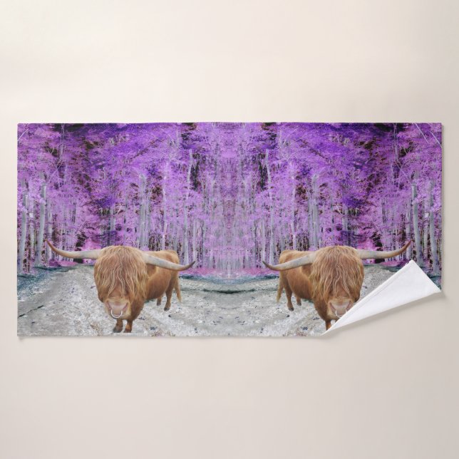 Scottish highland cattle bath towel (Bath Towel)