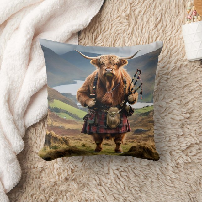 Scottish Highland Cow Bagpiper, Cushion (Blanket)