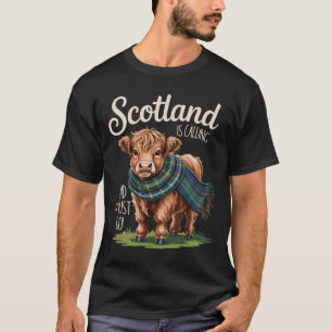 Scottish Highland Cow Travel Plaid Scarf Scotland T-Shirt