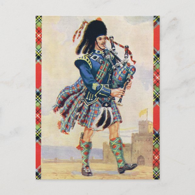 Scottish piper, the swing of the kilt postcard (Front)