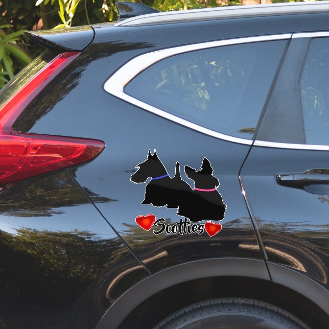 Scottish Terrier/black silhouette pink/blue collar (Car Side)