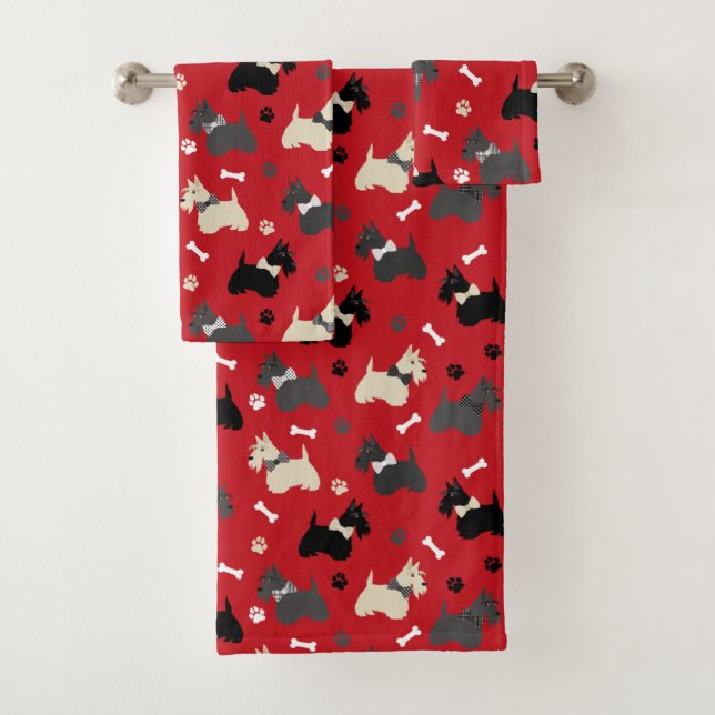 Scottish Terrier Paws and Bones Red Bath Towel Set (Insitu)