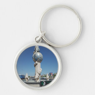 Sculpture to the marine inhabitants key ring