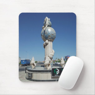 Sculpture to the marine inhabitants mouse pad