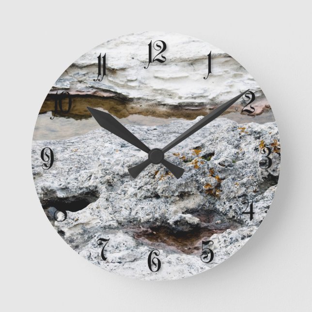 Sea rock pattern round clock (Front)