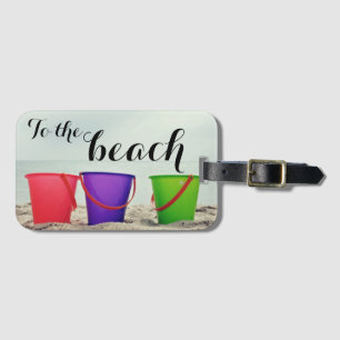 Sea, sand and pails luggage tag