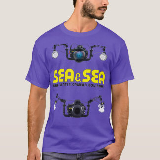 SEA SEA UNDERWATER PHOTOGRAPHER T-Shirt