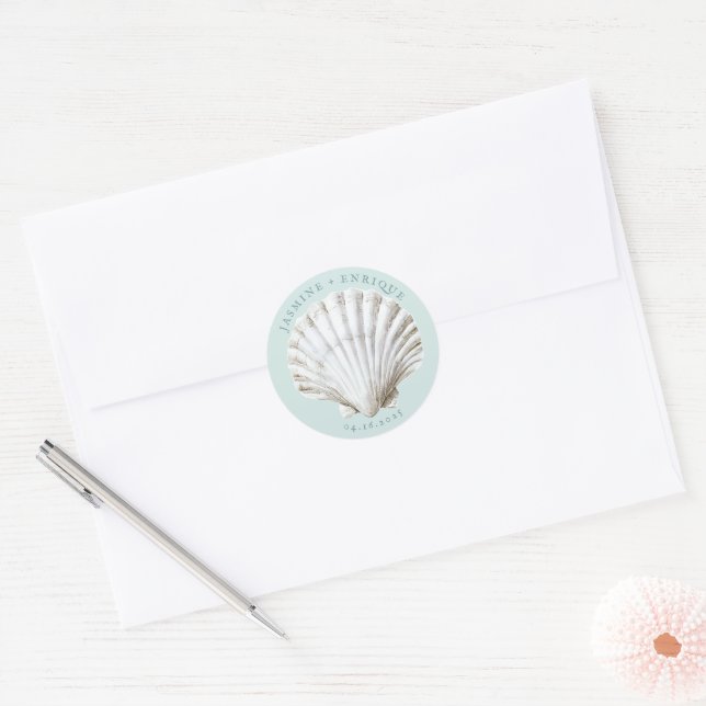 Sea Shell | Beach Wedding Classic Round Sticker (Envelope)