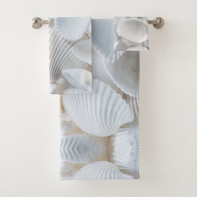 Sea Shells Bath Towel Set (Insitu)