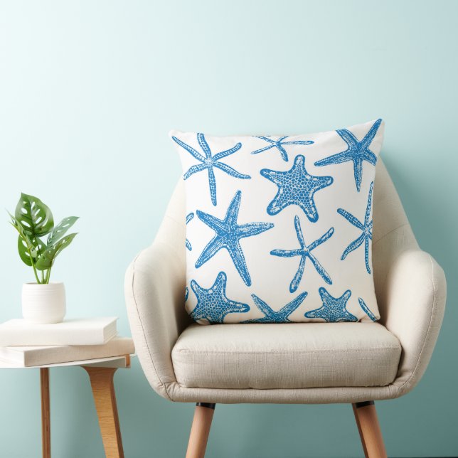 Sea stars in blue cushion (Chair)
