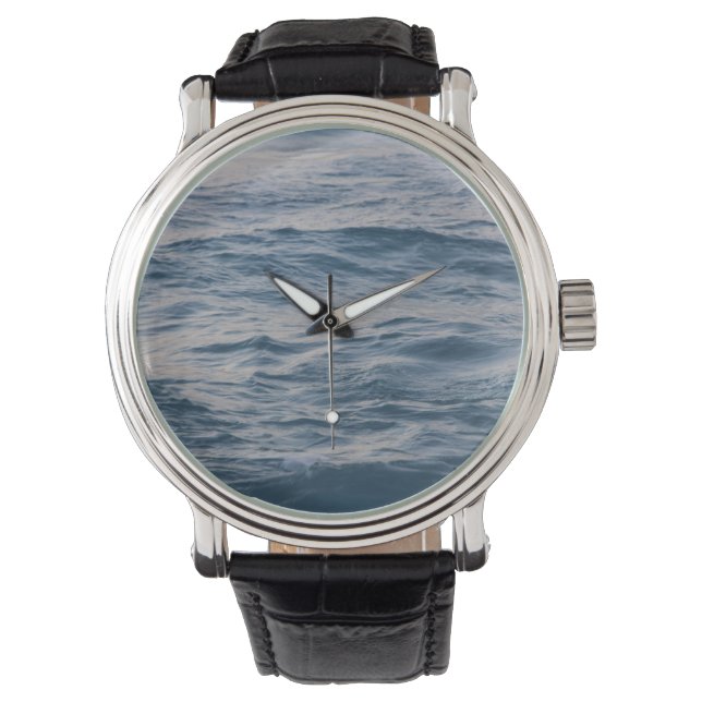 Sea water closeup   watch (Front)