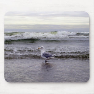 Seagull in the Ocean Mousepad