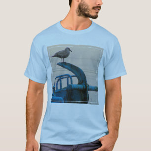 Seagull Rests On Anchor Of Ship   Choshi T-Shirt