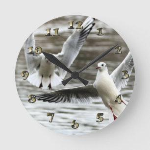 Seagulls in Flight Round Clock