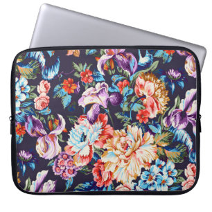 Seamless beautiful abstract colourful watercolor d laptop sleeve