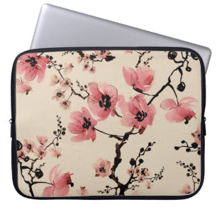 Seamless beautiful print of watercolor flowers. St Laptop Sleeve