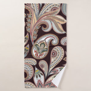 Seamless bright pattern with ornate paisley bath towel