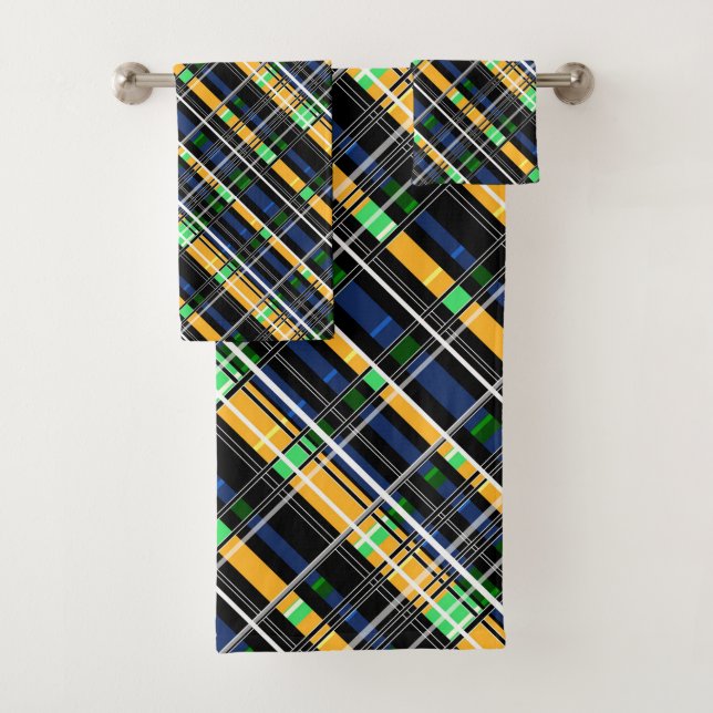 Seamless chequered plaid abstract squares geometri bath towel set (Insitu)