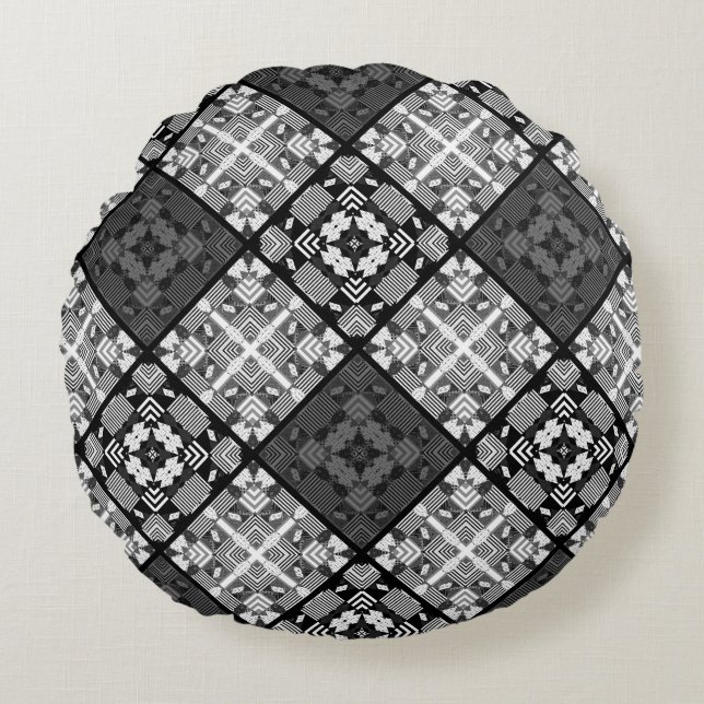 Seamless chequered plaid abstract squares geometri round cushion (Front)