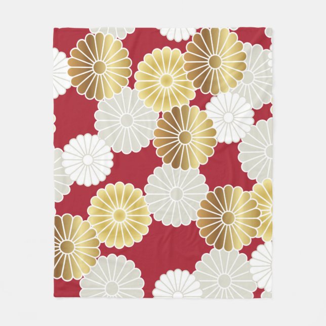 Seamless chrysanthemum pattern in the Japanese tra Fleece Blanket (Front)