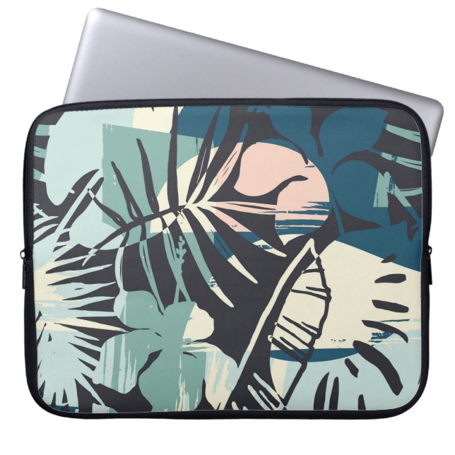 Seamless exotic pattern with tropical plants and a laptop sleeve (Front)
