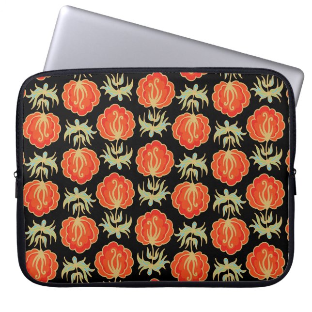 Seamless floral pattern laptop sleeve (Front)
