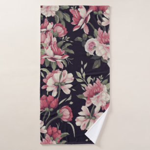 Seamless floral pattern with roses, watercolor. Vi Bath Towel