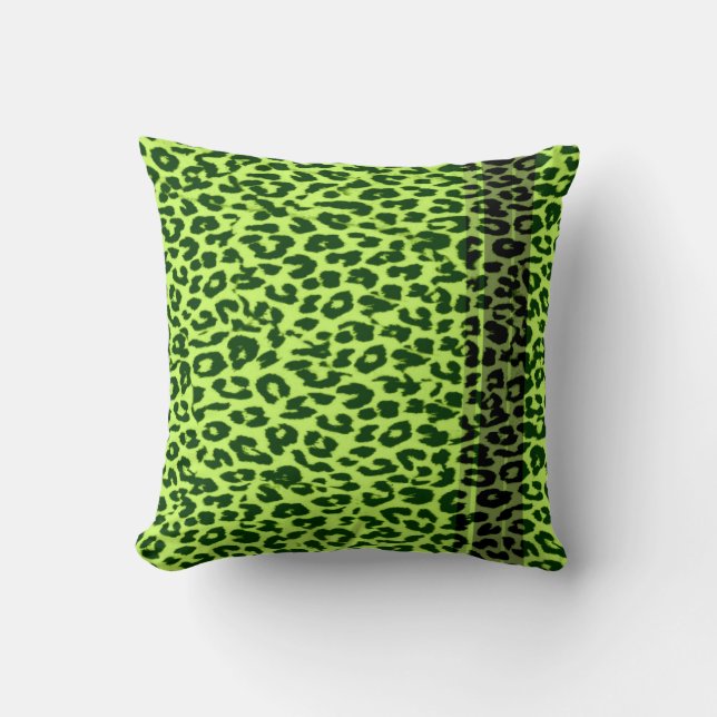 Seamless green animal skin texture of leopard cushion (Front)