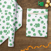 Seamless Lucky Four-Leaf Clover Pattern