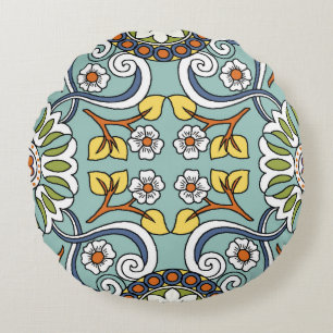 Seamless medallion Vintage multi colour pattern in Round Cushion