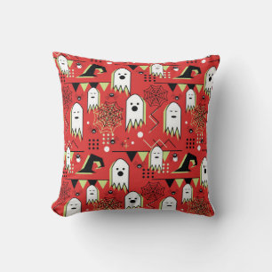 Seamless memphis geometric of ghost for halloween cushion