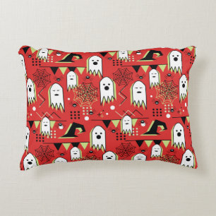 Seamless memphis geometric of ghost for halloween decorative cushion
